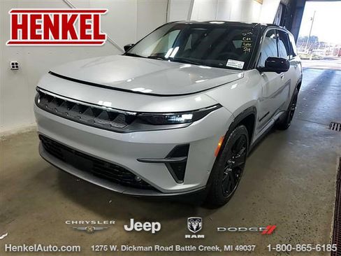 Used 2024 Jeep Wagoneer Launch Edition image 1