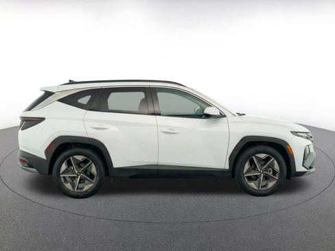 Used 2025 Hyundai Tucson SEL AWD/4WD image 10