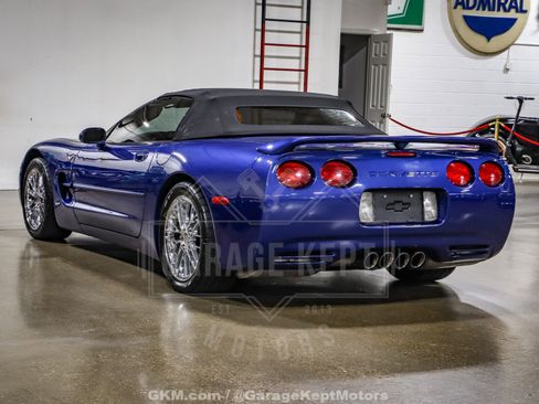 Used 2003 Chevrolet Corvette Convertible w/ Preferred Equipment Group1 image 6