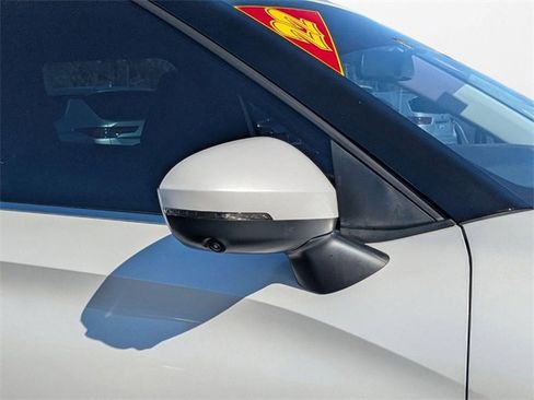 Used 2022 Mitsubishi Outlander SEL image 11