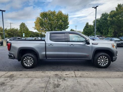 Used 2021 GMC Sierra 1500 AT4 w/ AT4 Premium Package AWD/4WD image 9