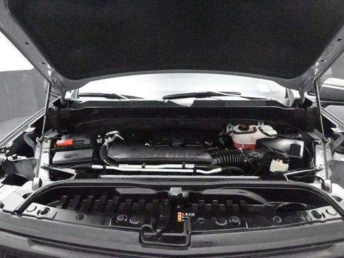 Used 2024 Chevrolet Silverado 1500 Custom RWD image 16