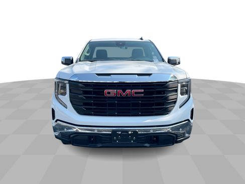 Used 2024 GMC Sierra 1500 Pro w/ Pro Value Package AWD/4WD image 3