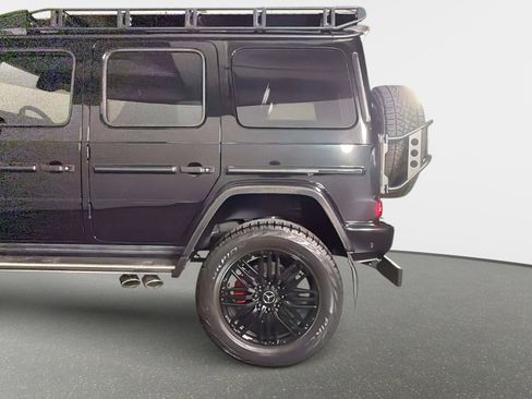 Used 2022 Mercedes-Benz G 63 AMG Squared image 14
