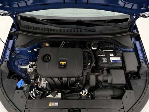 Used 2020 Hyundai Elantra SE image 23