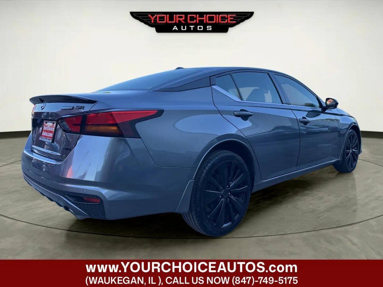 Used 2022 Nissan Altima 2.5 SR w/ Midnight Edition Package AWD/4WD image 5