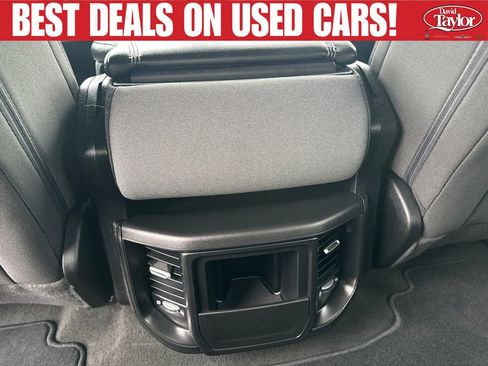 Used 2024 RAM 1500 Big Horn AWD/4WD image 33
