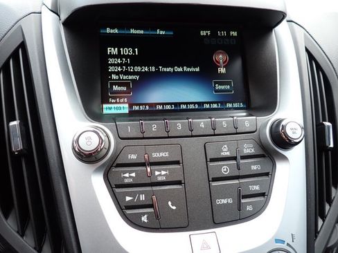 Used 2017 Chevrolet Equinox LT w/ Convenience Package FWD image 18