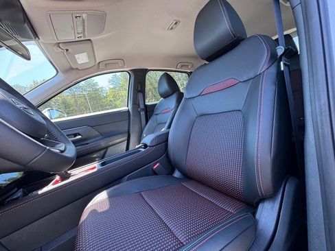 New 2025 Nissan Kicks SR image 15