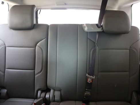 Used 2017 Chevrolet Suburban Premier AWD/4WD image 48