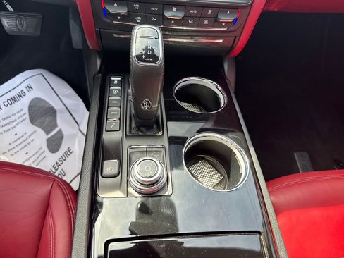 Used 2019 Maserati Quattroporte S GranLusso RWD image 24