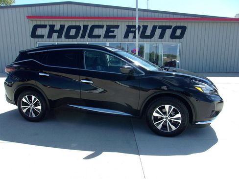 Used 2023 Nissan Murano SV image 3