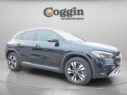 Used 2025 Mercedes-Benz GLA 250 image 9