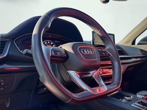 Used 2019 Audi SQ5 Premium Plus w/ Premium Plus Package image 72