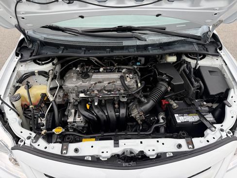 Used 2013 Toyota Corolla L image 11