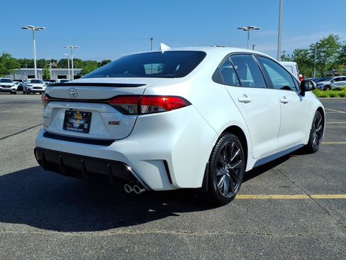 Used 2023 Toyota Corolla XSE FWD image 11