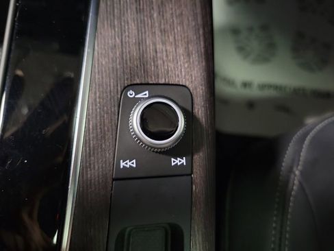 Used 2021 Audi Q5 2.0T Premium w/ Convenience Package image 17