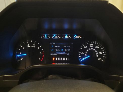 Used 2017 Ford F150 XL w/ Equipment Group 101A Mid image 23