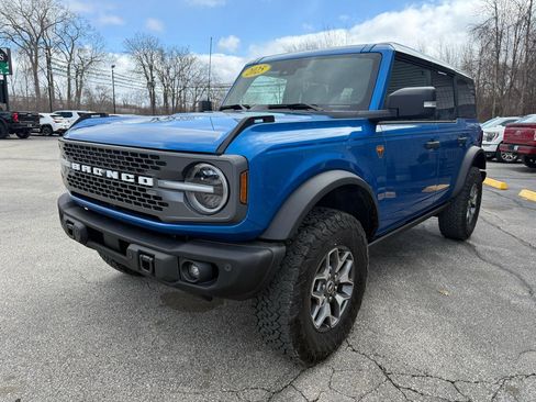 Used 2025 Ford Bronco Badlands AWD/4WD image 7