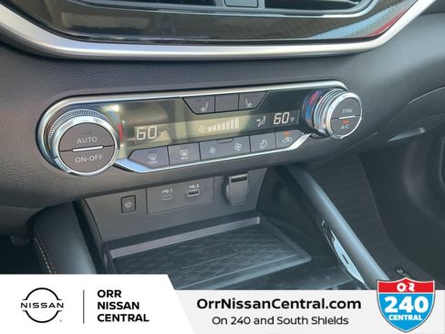 New 2025 Nissan Altima 2.5 SR w/ SR Premium Package image 24