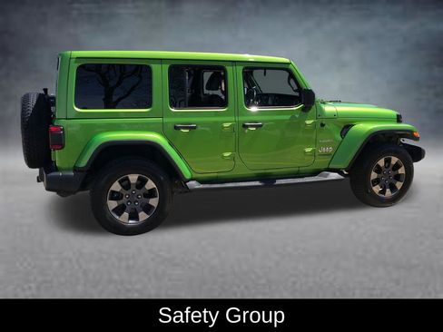 Used 2019 Jeep Wrangler Unlimited Sahara AWD/4WD image 9