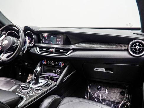 Used 2022 Alfa Romeo Stelvio Quadrifoglio w/ Active Assist Plus Package image 19