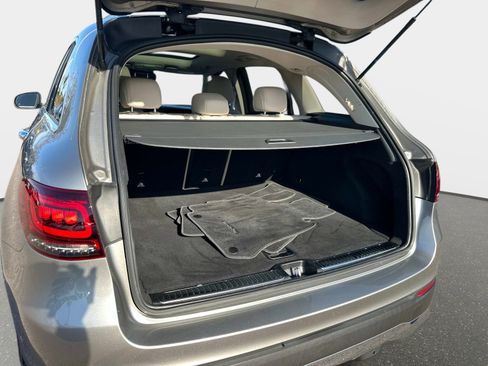 Certified 2022 Mercedes-Benz GLC 300 300 image 9