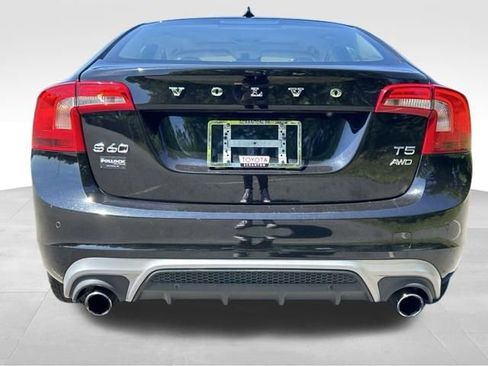 Used 2017 Volvo S60 T5 Dynamic w/ Vision Package AWD/4WD image 4