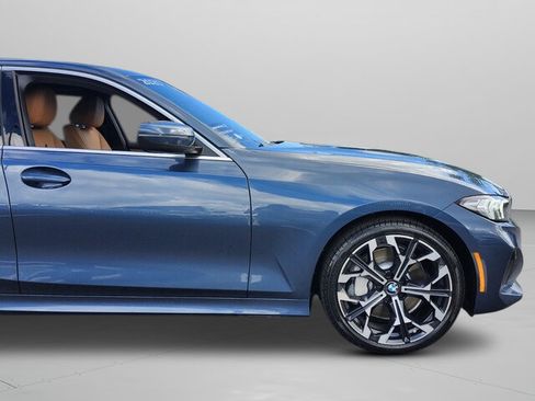 Certified 2025 BMW 330i Sedan w/ M Sport Package image 40