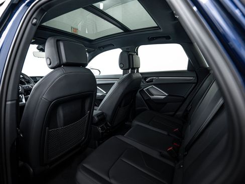 New 2025 Audi Q3 2.0T Premium image 15