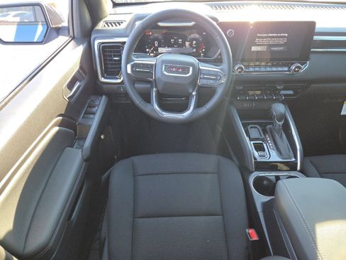 New 2026 GMC Canyon Elevation w/ Convenience Package RWD image 24