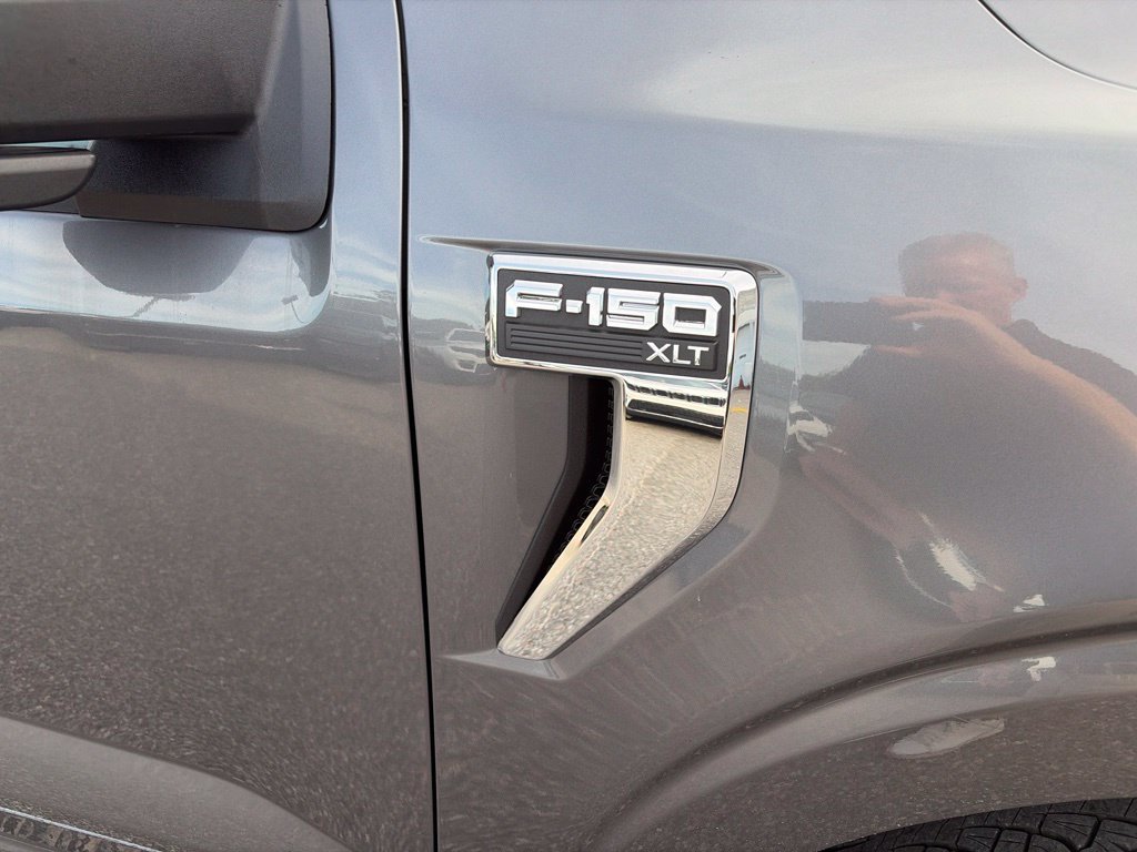 Used 2021 Ford F150 XLT w/ Equipment Group 301A Mid AWD/4WD image 4
