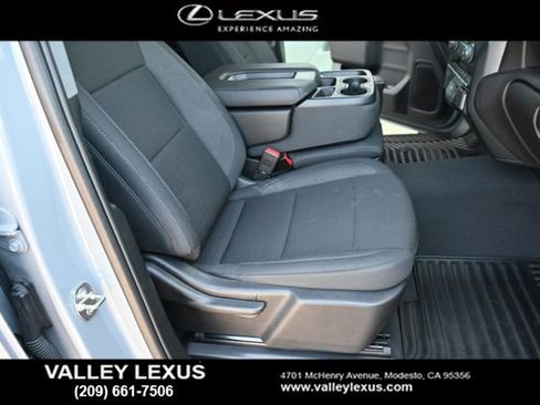 Used 2024 Chevrolet Silverado 1500 Custom w/ LPO, Dark Essentials Package RWD image 17
