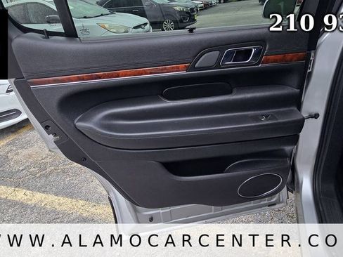 Used 2015 Lincoln MKT AWD w/ Equipment Group 201A image 38