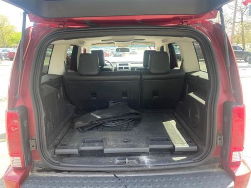 Used 2007 Dodge Nitro R/T RWD image 14