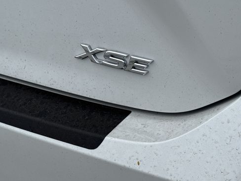 New 2026 Toyota Camry XSE AWD/4WD image 13