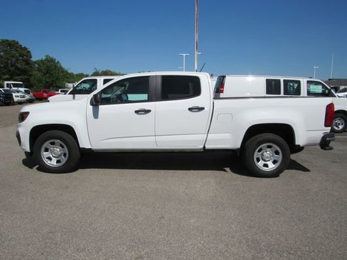 Used 2022 Chevrolet Colorado W/T w/ WT Convenience Package AWD/4WD image 3