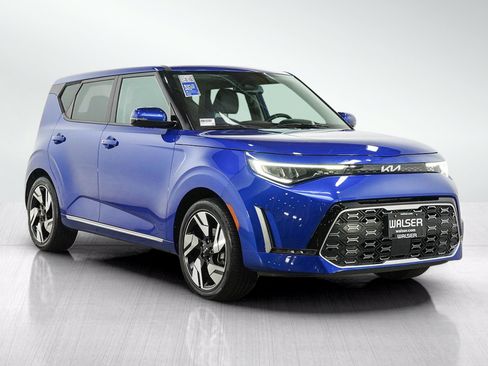 Used 2024 Kia Soul GT-Line w/ GT-Line Technology Package FWD image 8