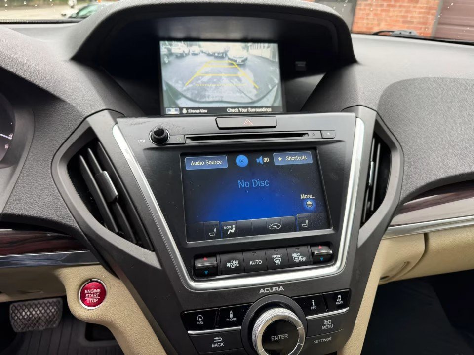 Used 2015 Acura MDX w/ Technology Package AWD/4WD image 32