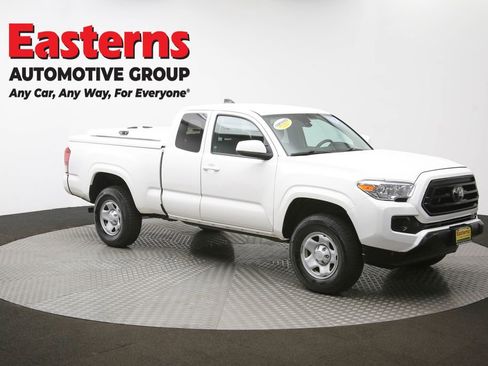 Used 2022 Toyota Tacoma SR w/ SR Convenience Package image 48