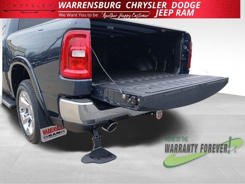 New 2026 RAM 1500 4x4 Crew Cab image 12