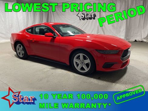 Used 2026 Ford Mustang Premium RWD image 1