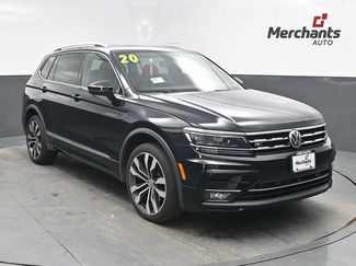 Used 2020 Volkswagen Tiguan SEL Premium R-Line w/ 3rd Row Seat Package AWD/4WD video 1