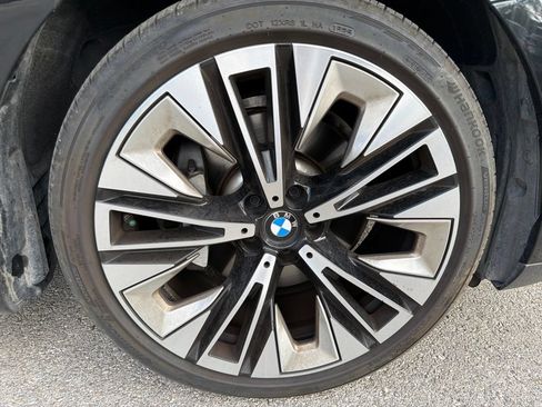 Certified 2026 BMW 530i w/ Premium Package RWD image 5