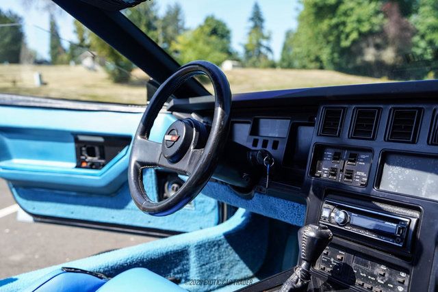 Used 1988 Chevrolet Corvette Convertible RWD image 48