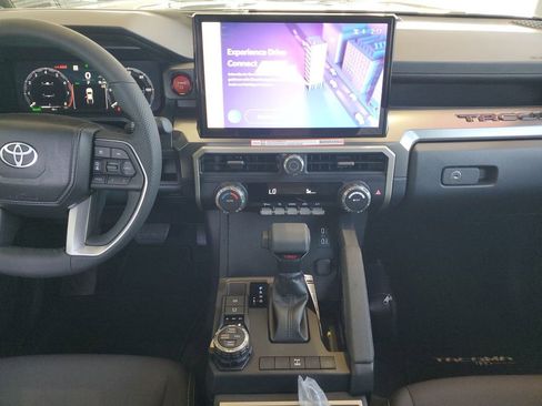 New 2025 Toyota Tacoma TRD Off-Road image 28