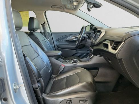 Used 2022 GMC Terrain SLT image 15