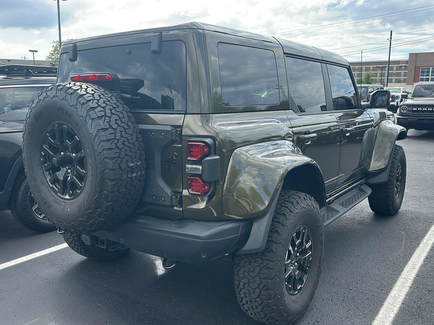 Used 2024 Ford Bronco Raptor AWD/4WD image 3