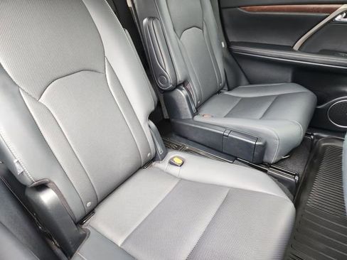 Used 2021 Lexus RX 350L Premium w/ Premium Package AWD/4WD image 28