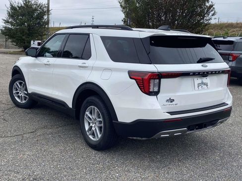New 2026 Ford Explorer Active w/ Active Comfort Package image 5